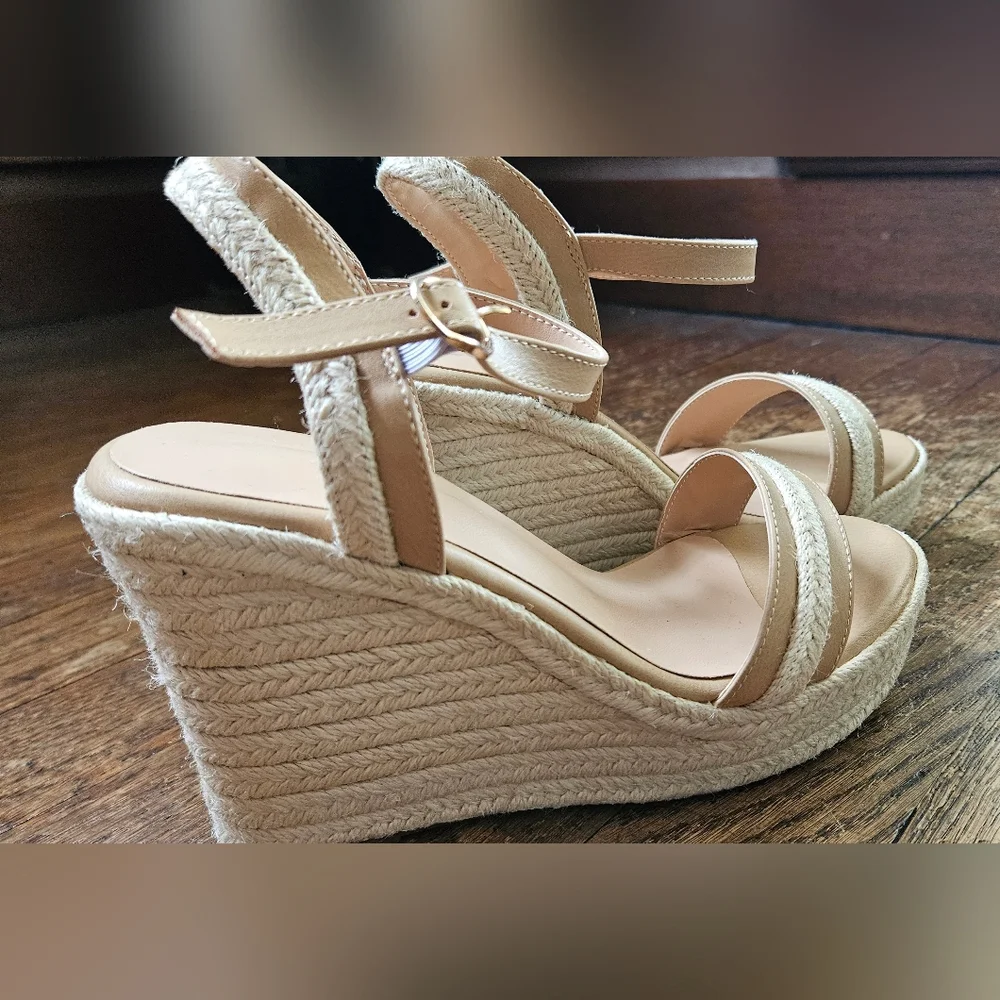 Women’s Ankle-Strap Cream Espadrille Sandals
